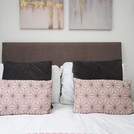 Beachview By Mia Living Close To Beach, Free Parking, Modern 2 Bedroom Apartment Barry Exterior photo