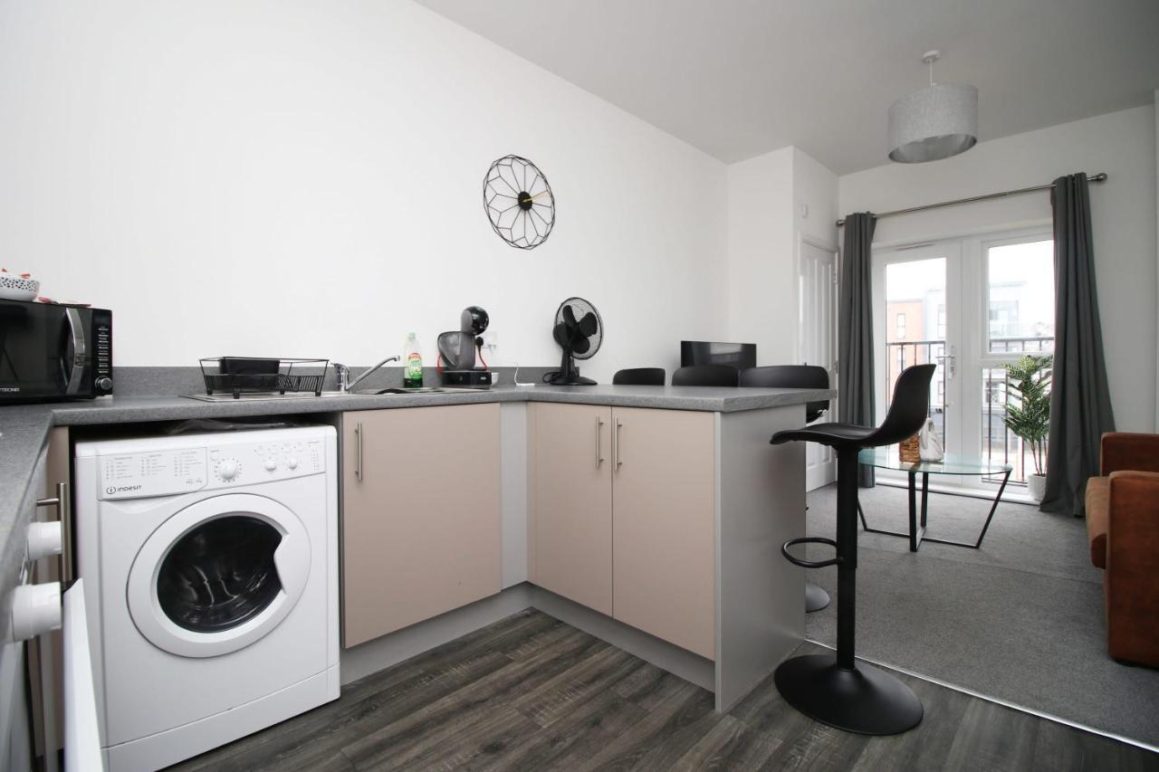 Beachview By Mia Living Close To Beach, Free Parking, Modern 2 Bedroom Apartment Barry Exterior photo